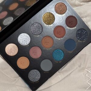Lunar Beauty Lunar Eclipse Palette